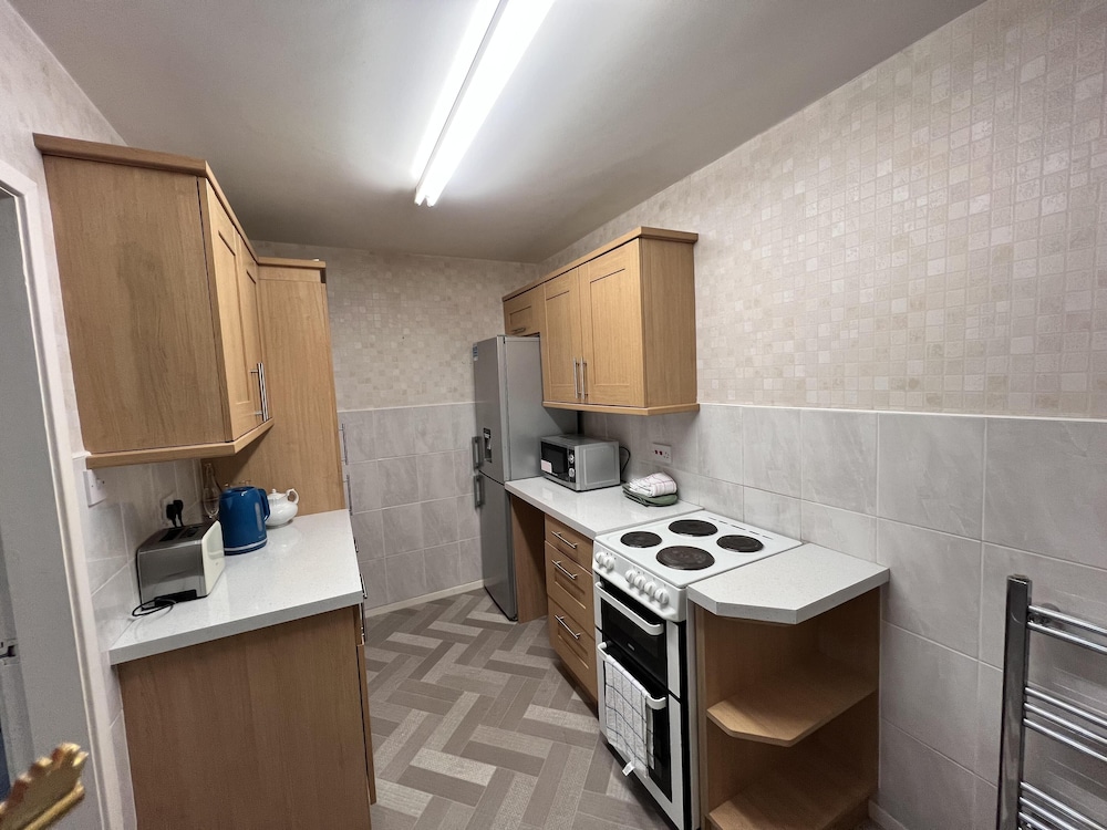 Kingbeds/liverpoolcity/freep/wm/fastwifi
