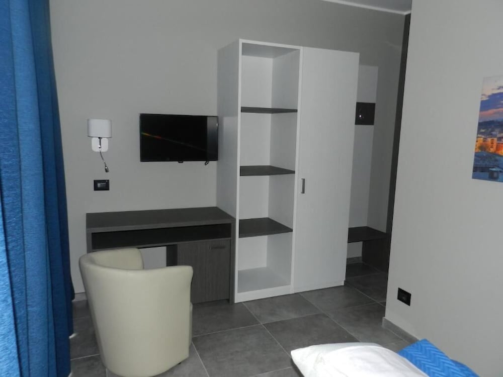Erasmus Hotel view 2