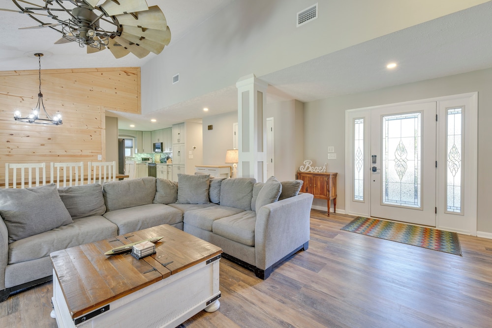 Walk to Gulf: Tranquil Home w/ Yard in Pcb!