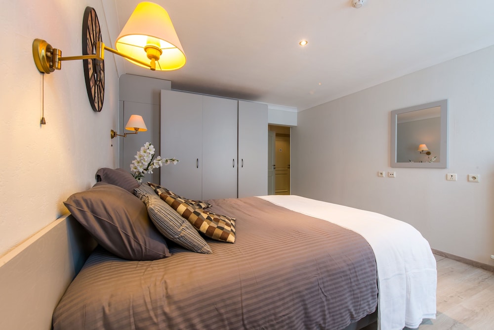 Inn Bruges Suites