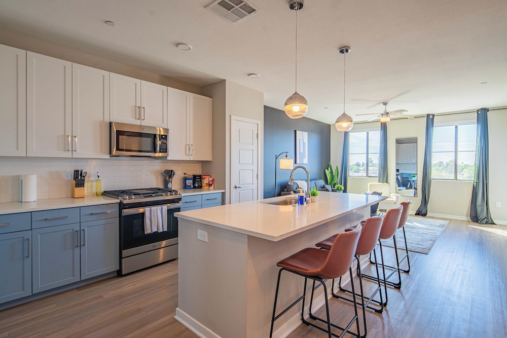 ROVE LIVING/KL - Alta North Central