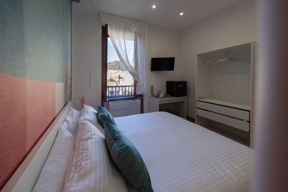 City Rooms 74