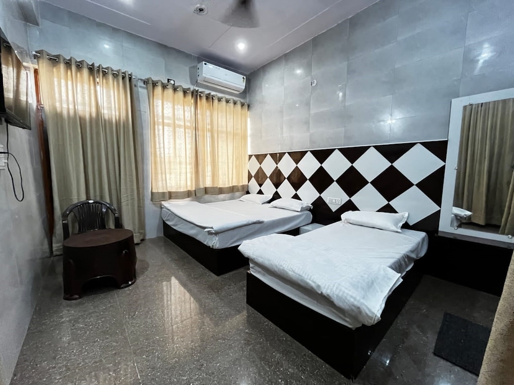 Hotel Bhaktivedanta Seva Dham Vrindavan