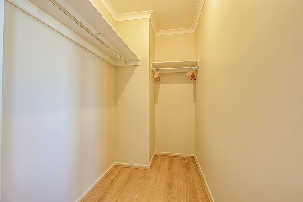 StayAU Pakenham 5 BRM Oasis Pet-friendly