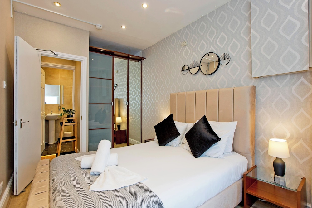 Imperial Earls Court Apartments