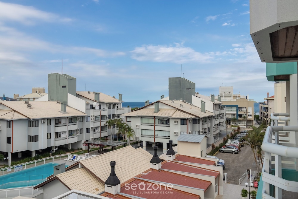 Charming Stay Steps From the Sea Ftm0401