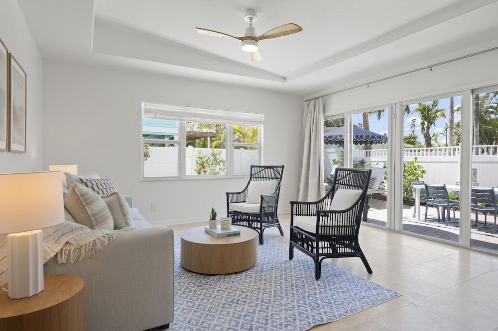 Latitude Adjustment Ami 3 Bedroom Home