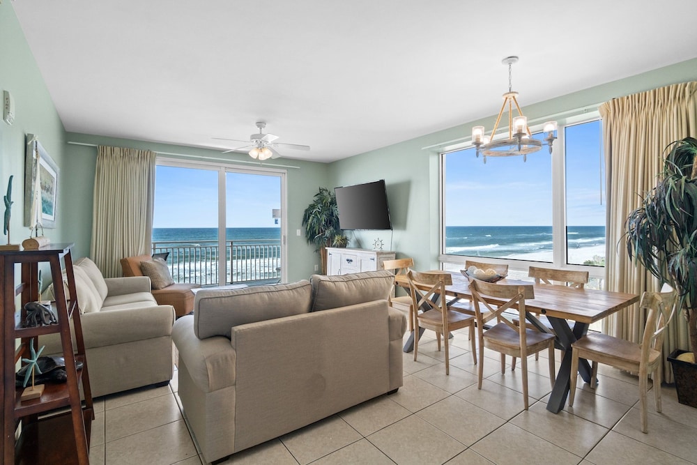 Splash Beach Resort by Panhandle Getaways
