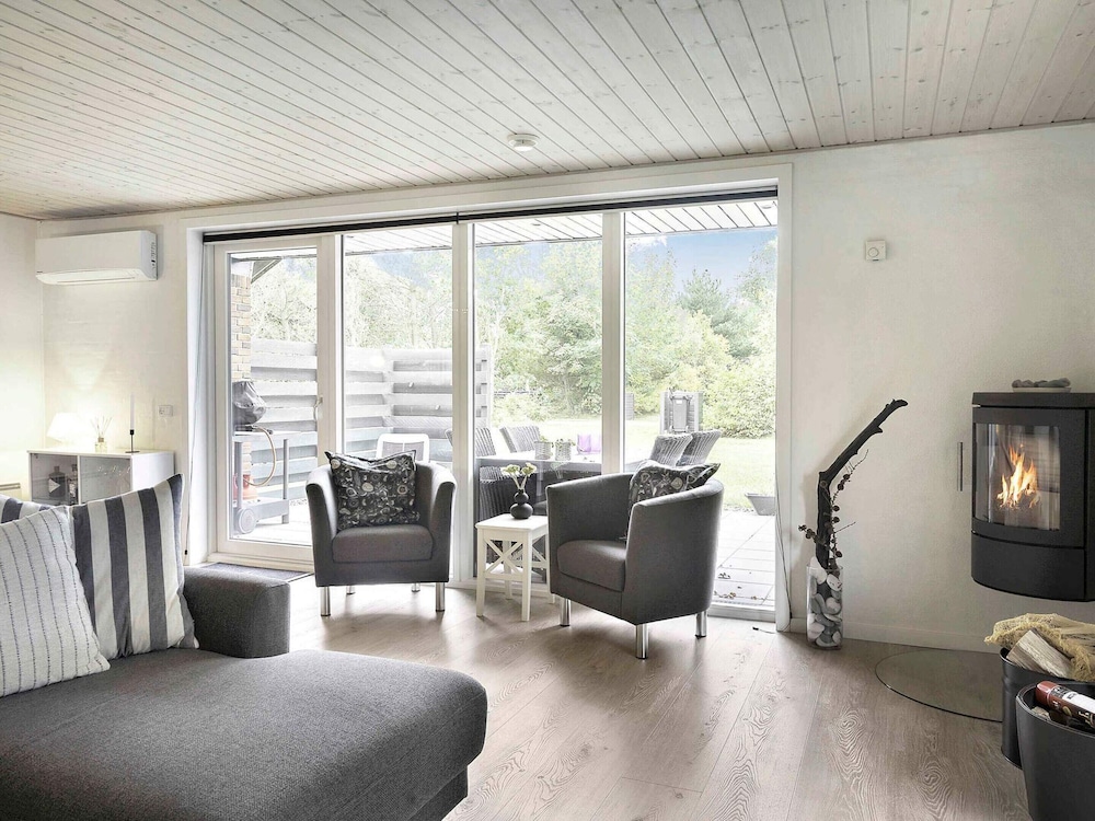 5 Star Holiday Home in Ulfborg