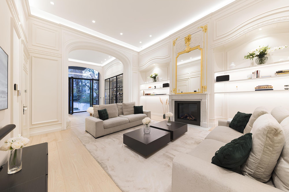 Luxueuse Maison de Ville Parfaite Place