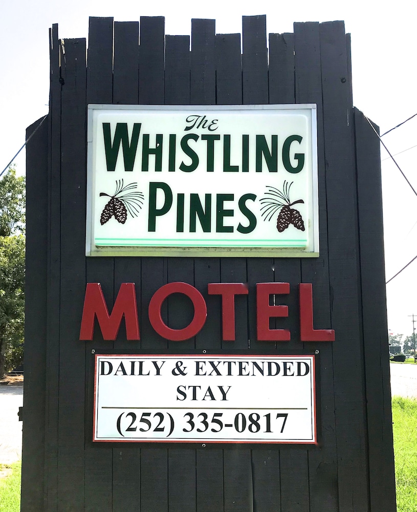Whistling Pines - Daily & Extended Stay, Elizabeth City