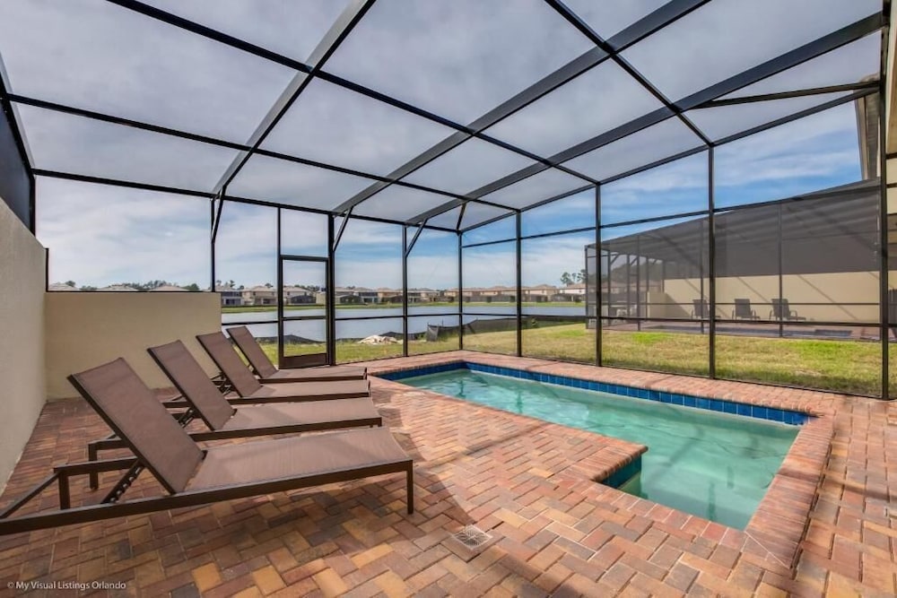 Lakeview Disney Resort 5br Townhome w Pool