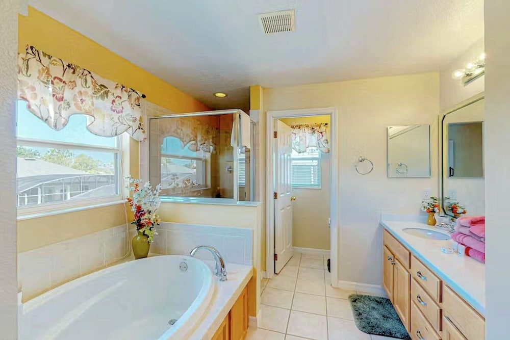 Wh136hc West Haven Vacation Home 5 Bedroom Home