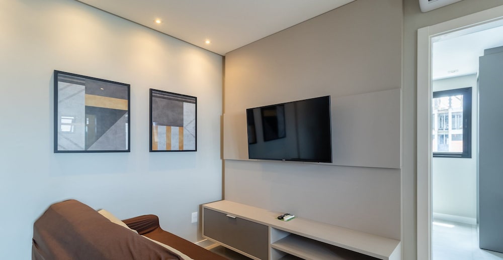 MHF II Apts Variados em Prédio com Vista para o Mar em Itapema