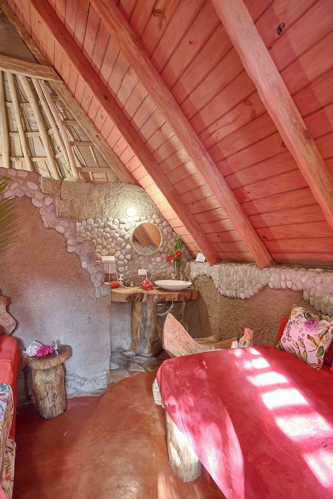 CHALET TROPICAL Hotel & Restaurant-Pizzeria