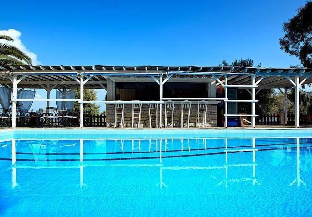 Ledra Samos Hotel