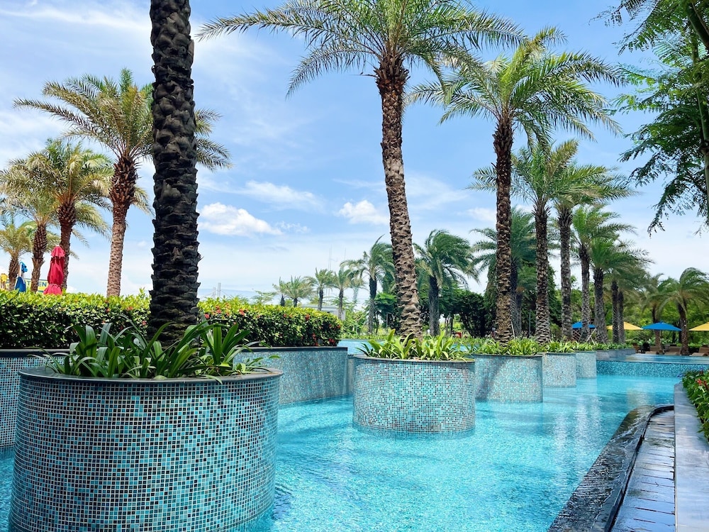 OneHOME Gold Coast PIK SeaView Apartment