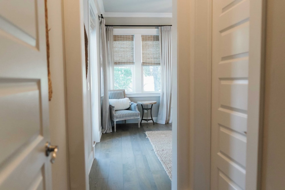 Serenity by the Sea by Avantstay Walk to Beach + Pool Access!