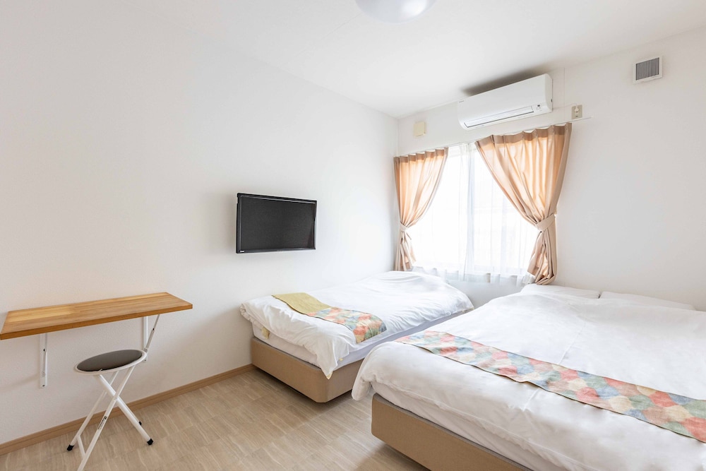 add chaganju - Hostel