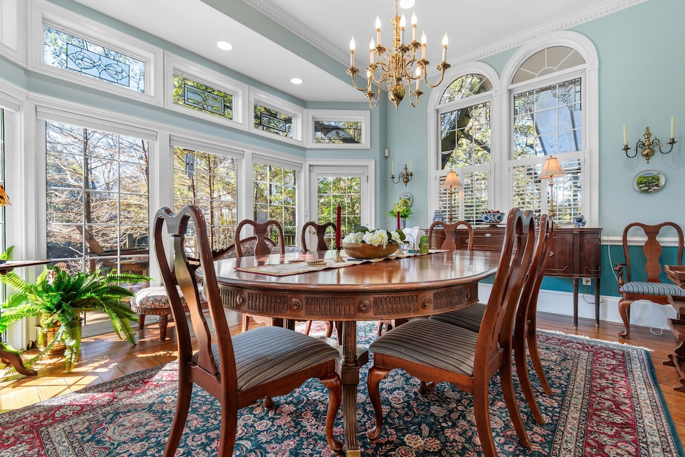 Lachicotte Vacation Rentals