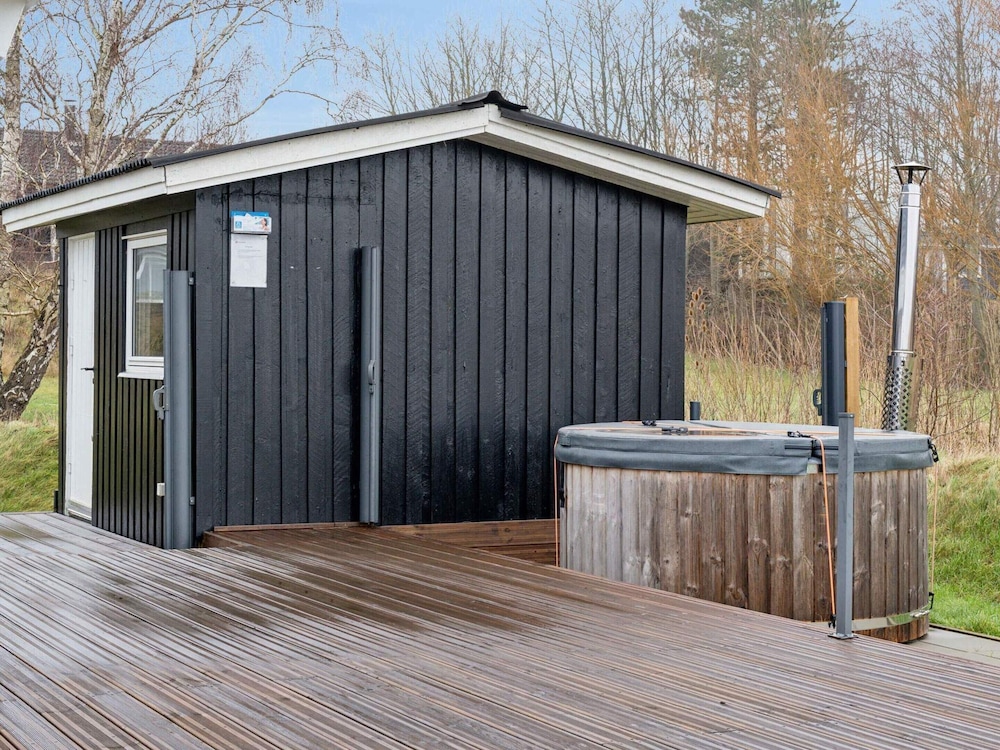 5 Star Holiday Home in Oro