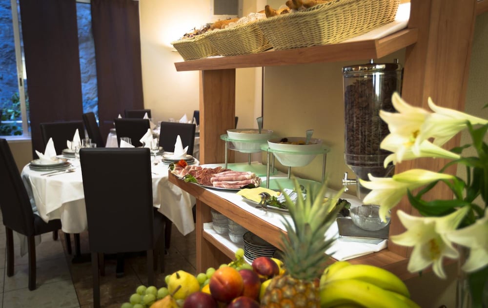 Lourdes Vacations - America Hotel Lourdes - Property Image 11