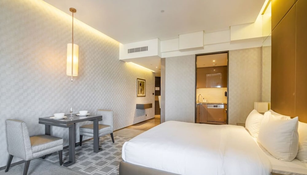 Luxury Studio Near Wafi Mall Top Attractions