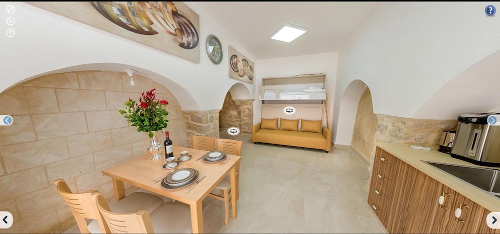 Vacation in the old city of Safed