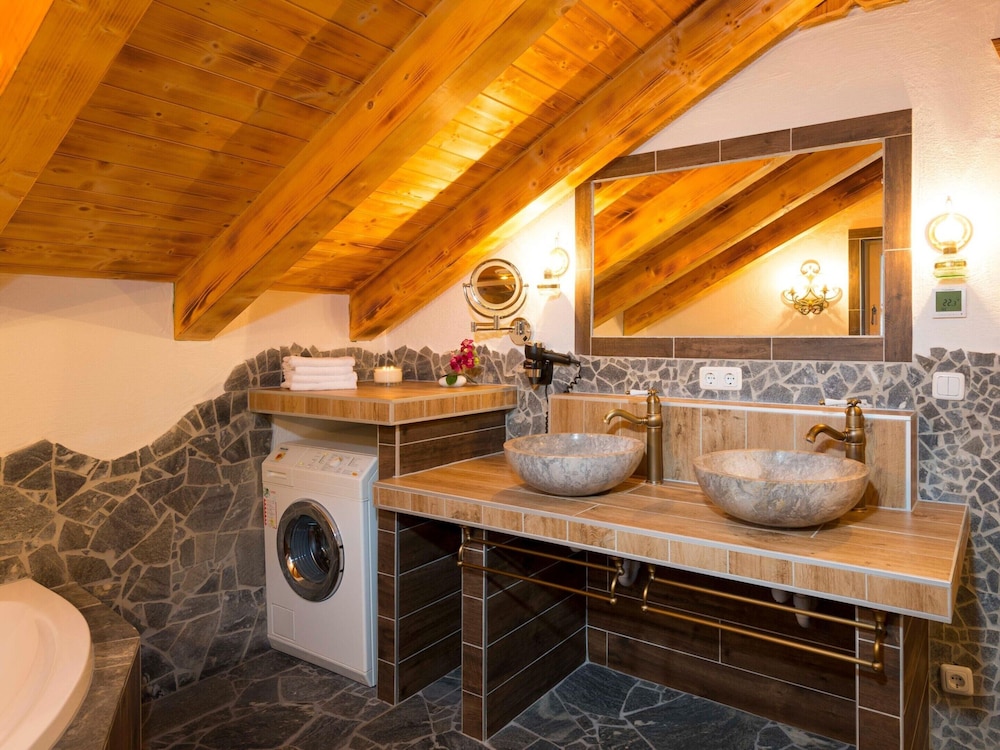 Chalet in St. Martin With Sauna & Mountain Views