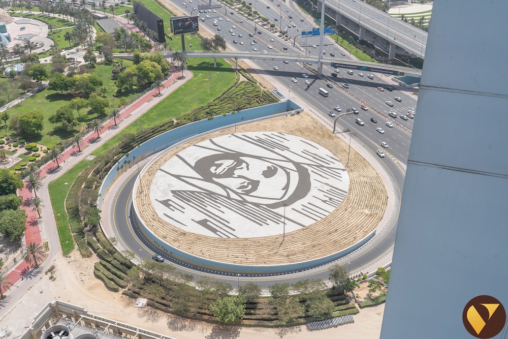 Vogue 2BHK Dubai Frame View Park Metro