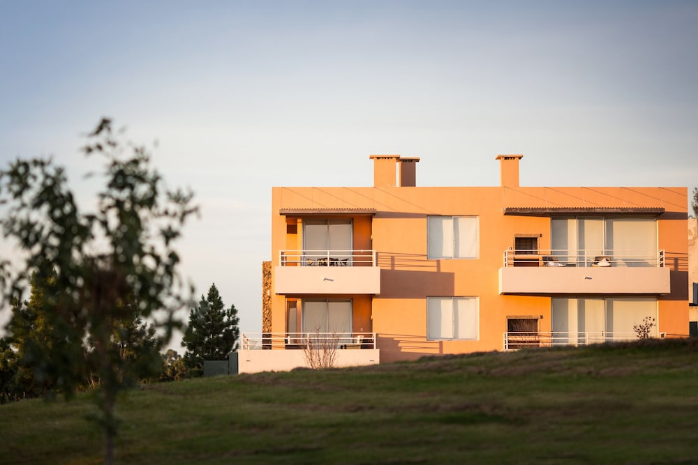 Lomas del Real Resort
