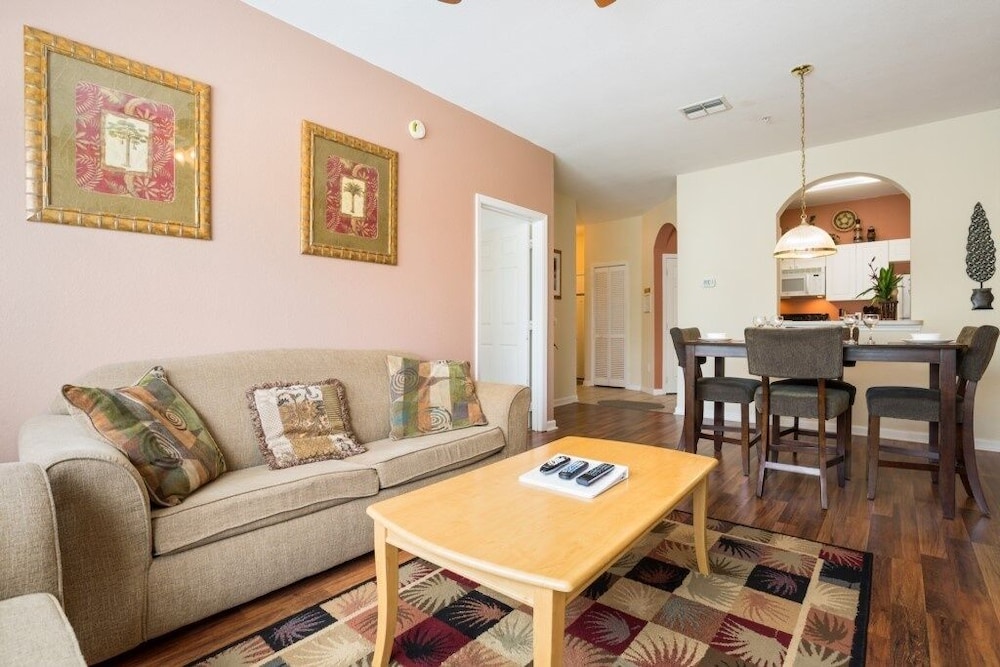 Resort Condo W/ Amenities Near Disney Parks 2 Bedroom Condo