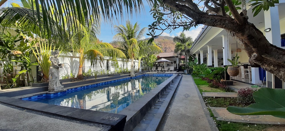 Sahera Hotel