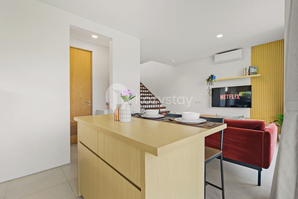 Aura Villa by Kozystay - Bandung