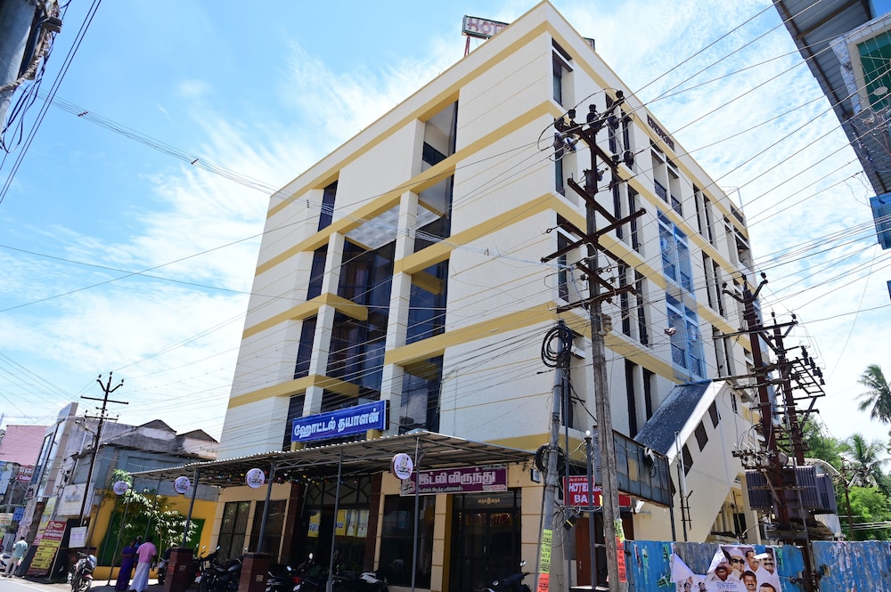 Hotel Dhayalan