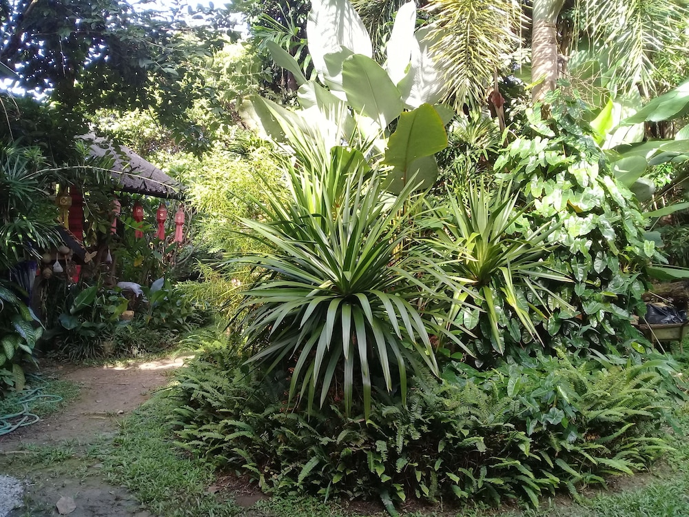 Baan Suan Jantra Home Stay