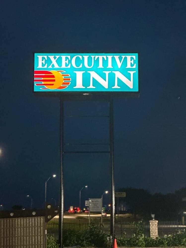 Executive Inn