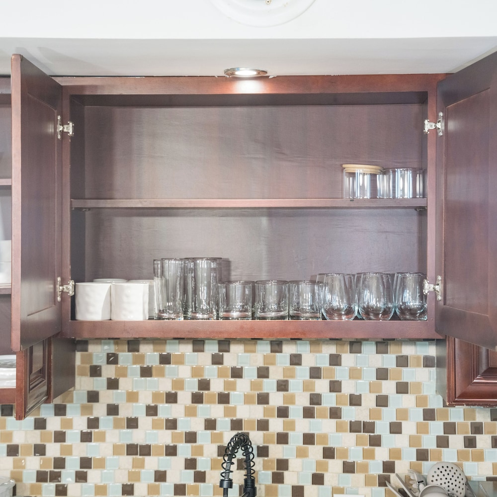 303 N 3rd St B2