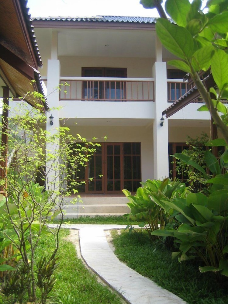 Haad Yao Sunset Bungalow