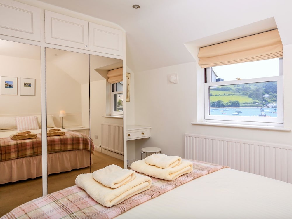 7 Island Quay view 2