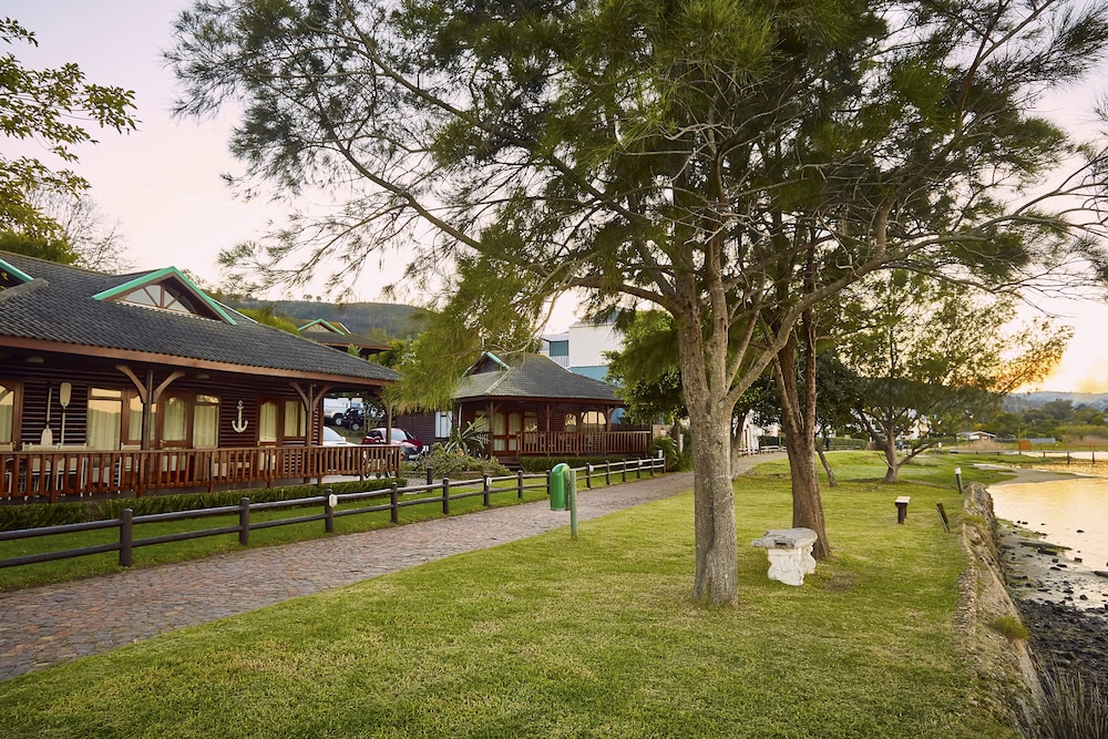 Knysna River Club by First Private Stays