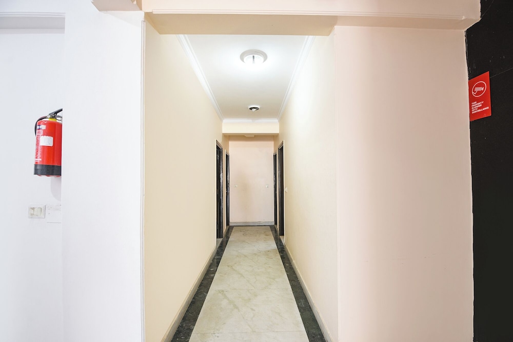 Fabhotel Grand Highway