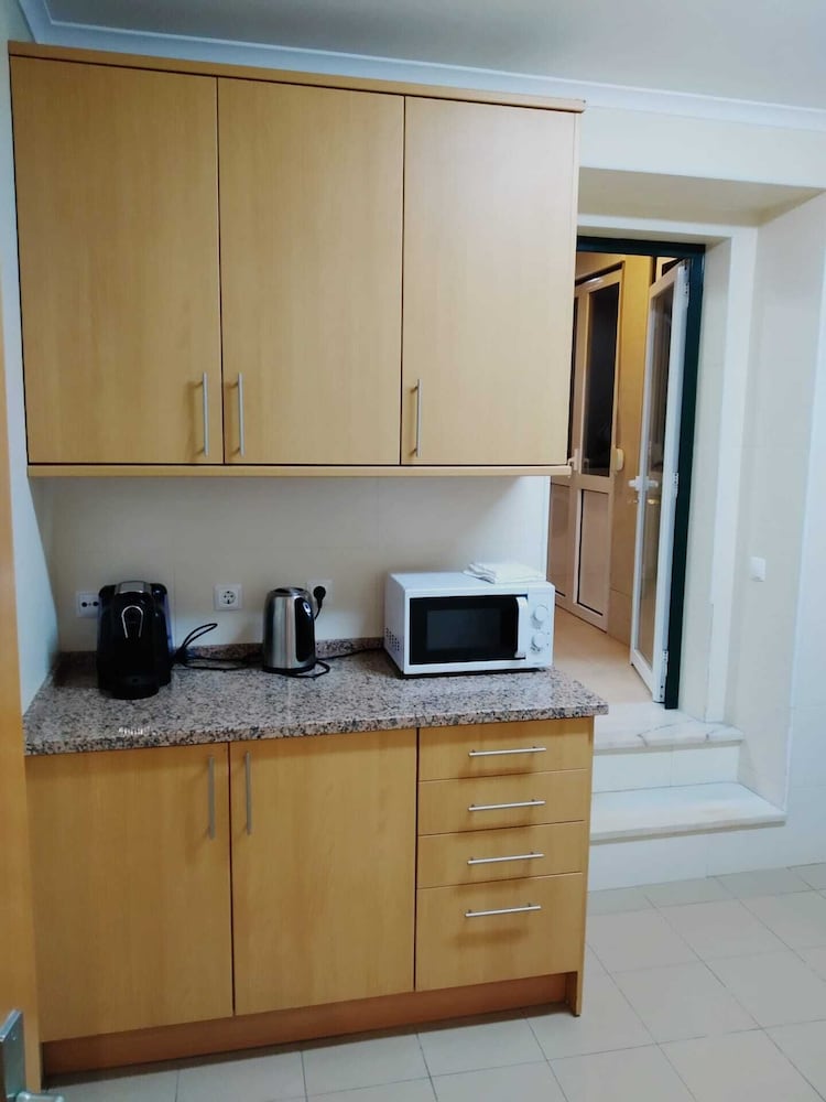 Cozy Apartment in the Heart of Lisbon view 4