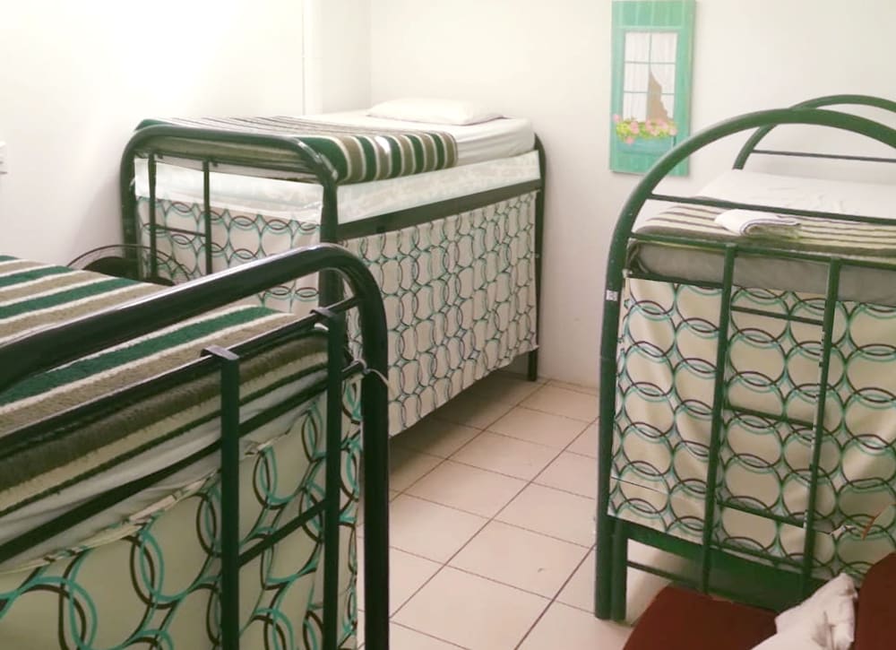 Gaudy´s Eco Hotel - Hostel