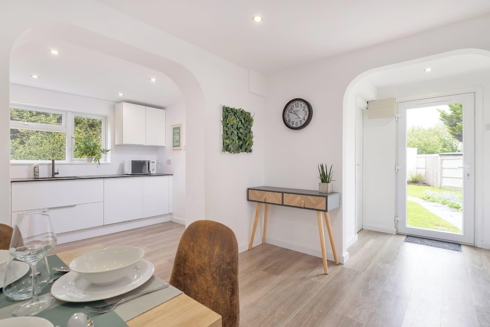 Bluebell House - Sleeps 5 - Garden - Parking
