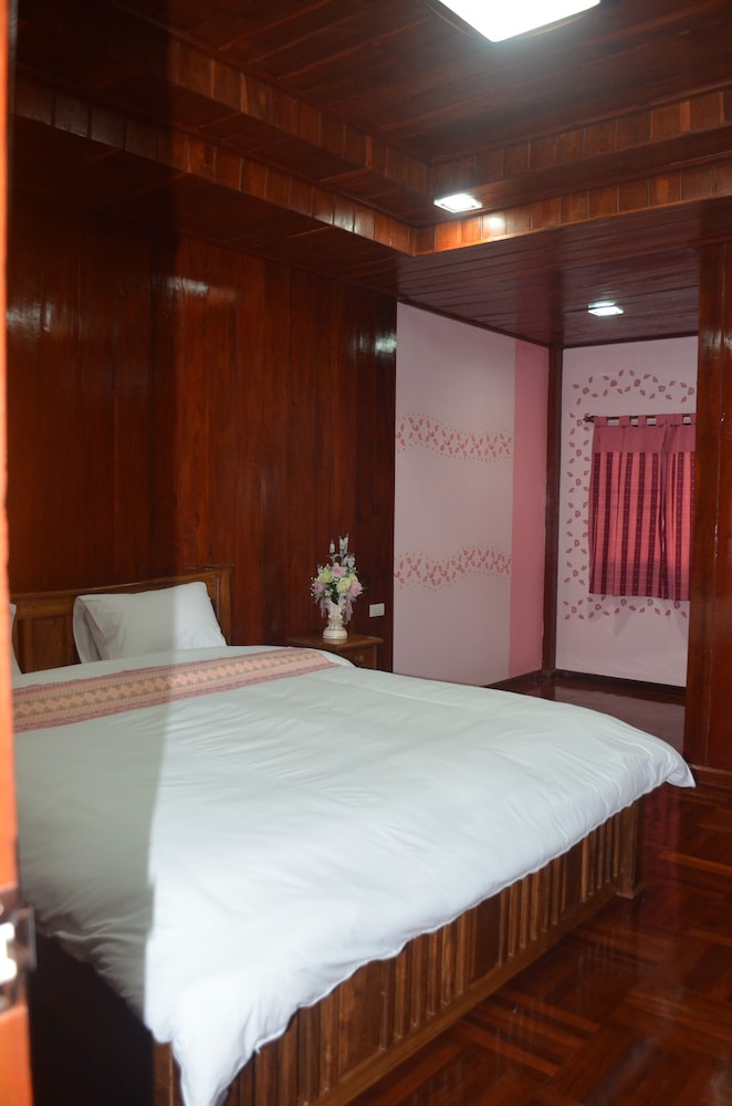 Suandarbporn Resort Mae Sot