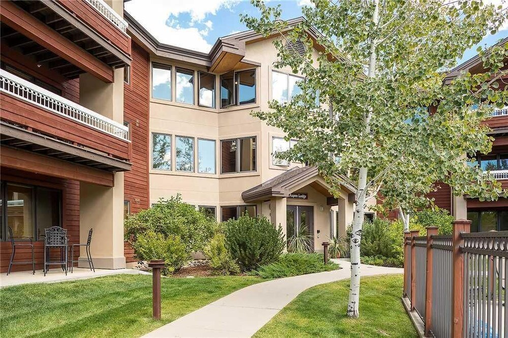 4304 Aspen Lodge, Trappeur's Crossing Apartment 3