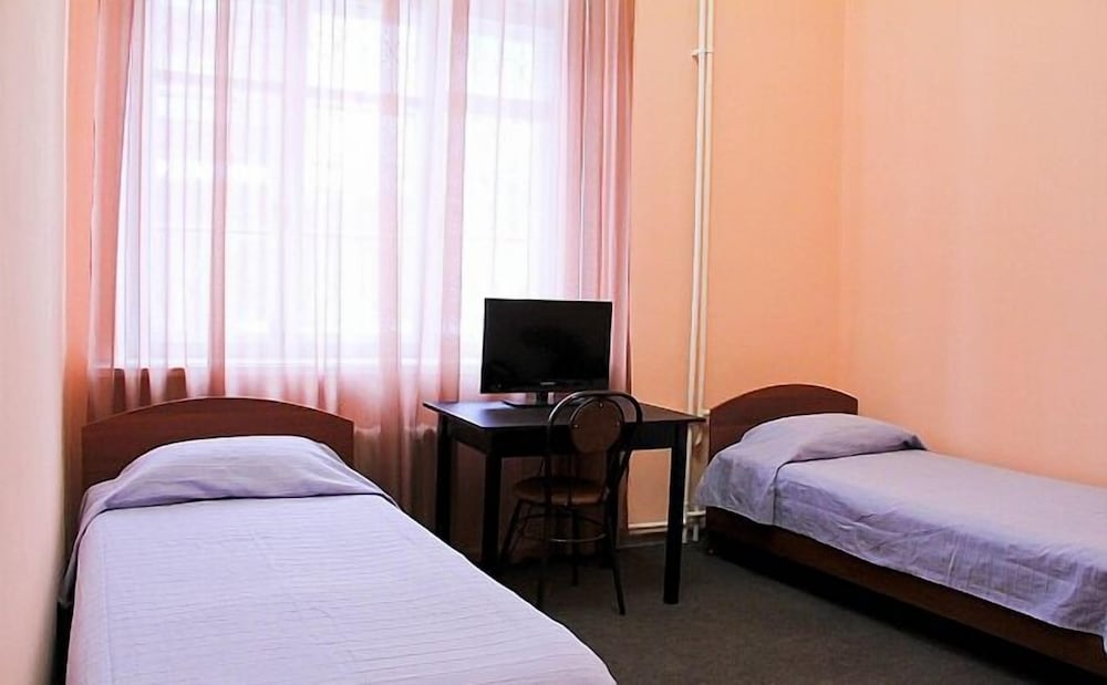 Allis Hall Hostel