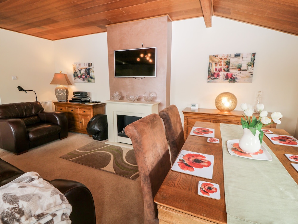 Lodge 27