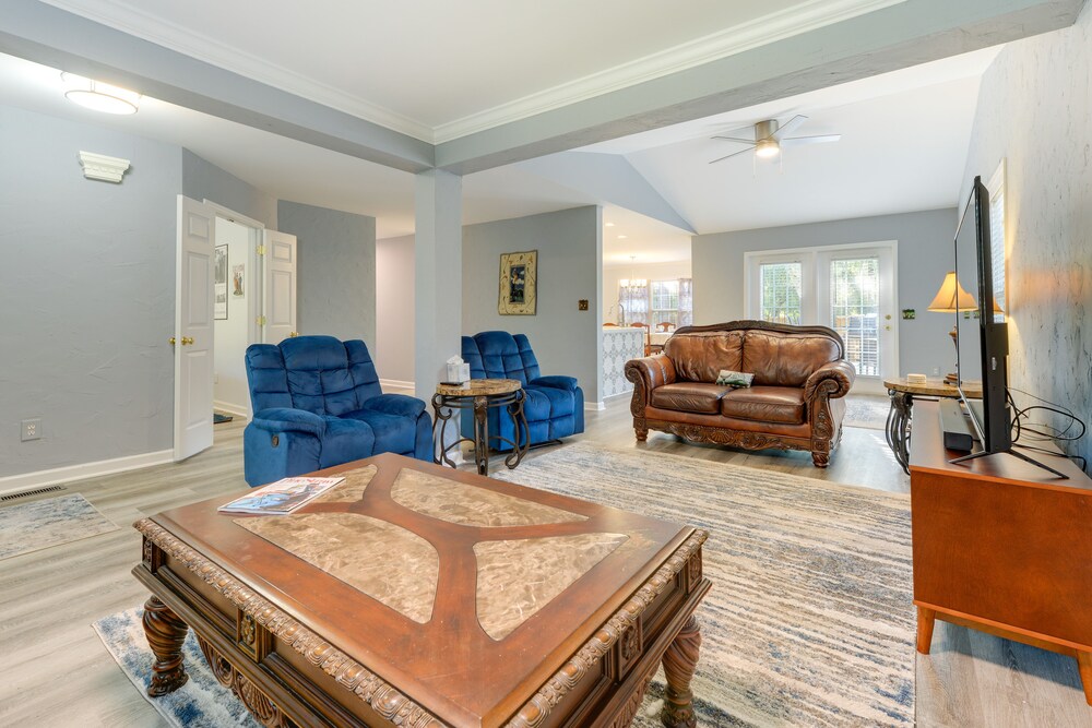 Pet-friendly Pinehurst Home w/ Deck - Near Golf view 2